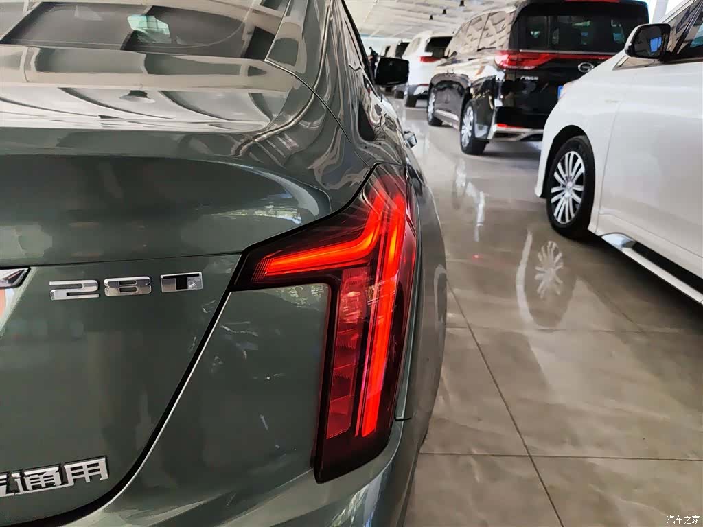 Cadillac CT5, 2022 8