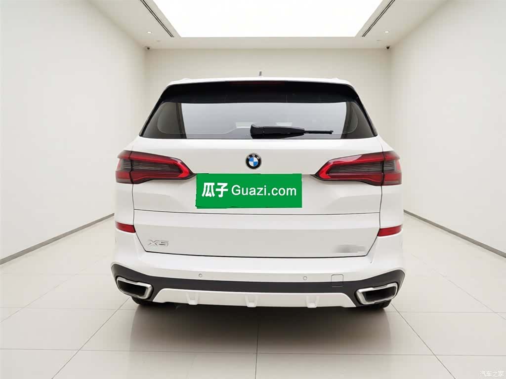 BMW X5, 2019 все фото