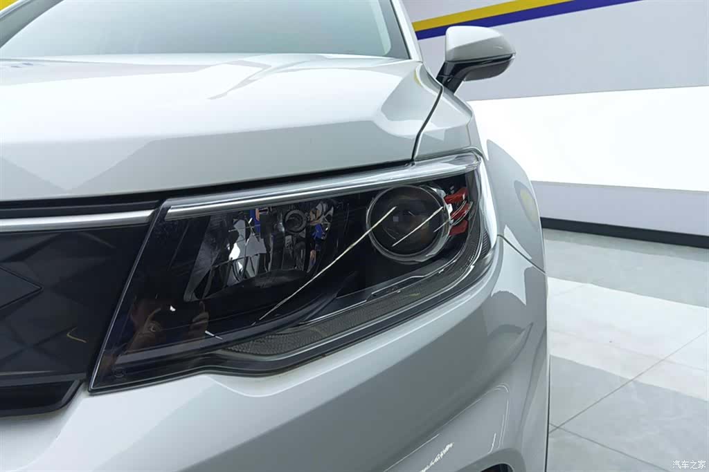 Changan CS35, 2023 все фото
