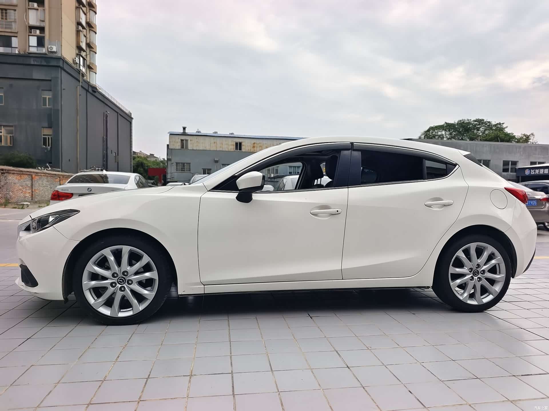 Mazda Mazda3, 2014 все фото