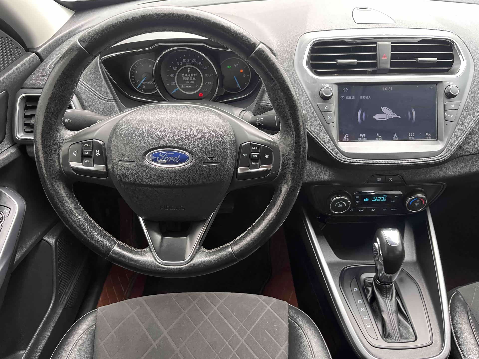 Ford V, 2019 15