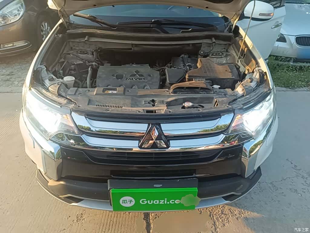 Mitsubishi Outlander, 2017 20