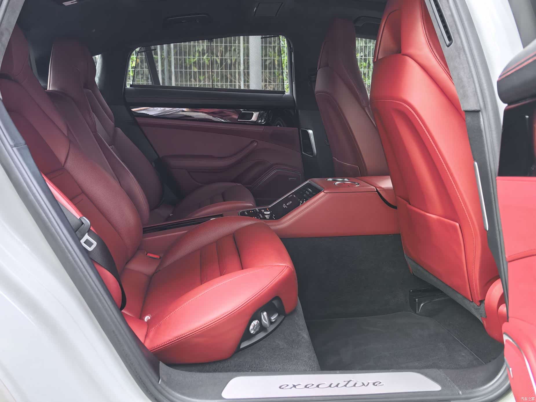 Porsche Panamera, 2019 10