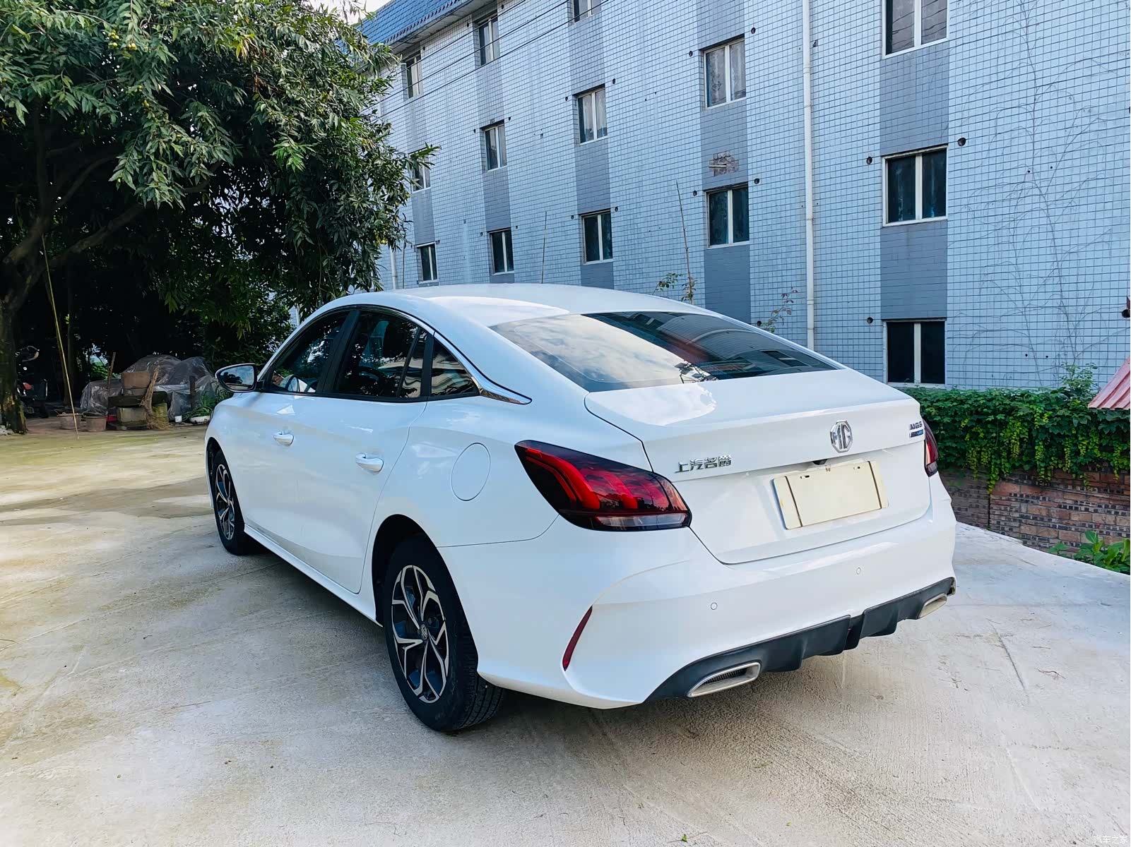 MG MG5, 2022 все фото