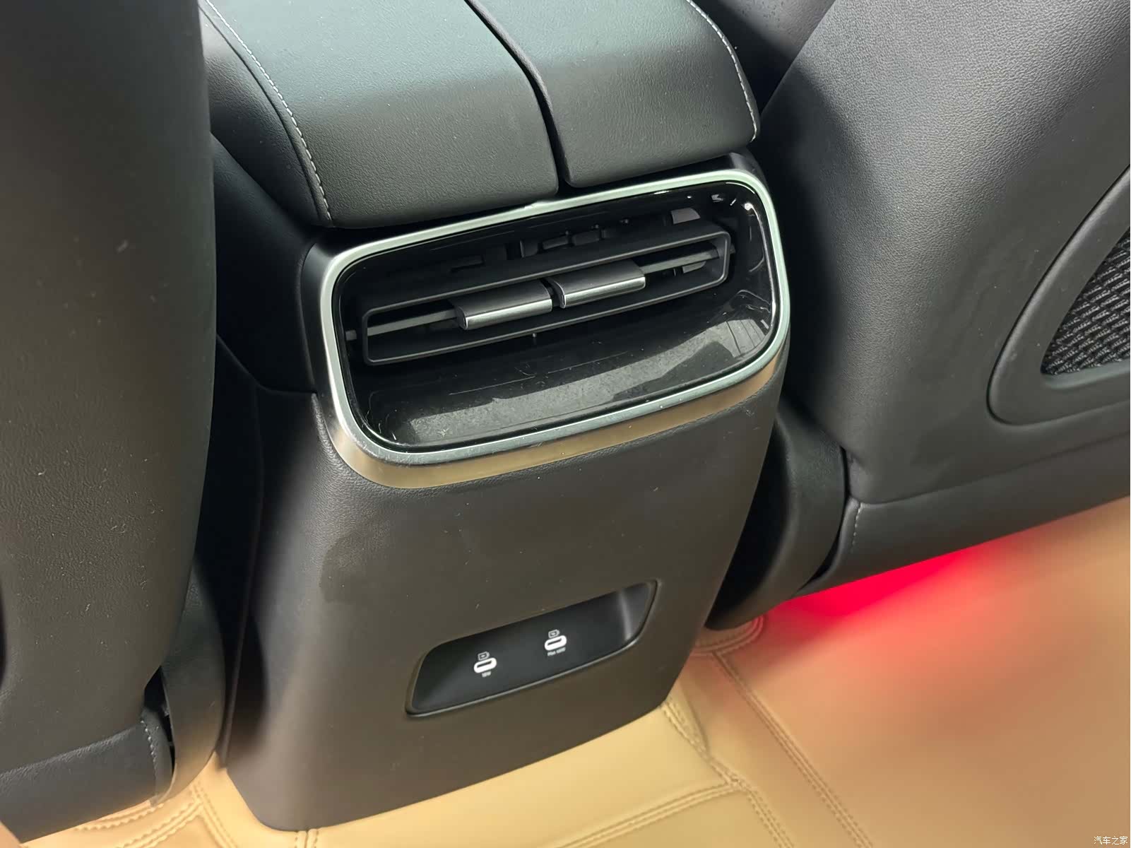AITO M5, 2022 13
