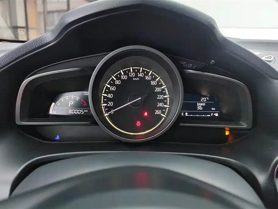 Mazda 3 Angkesaila