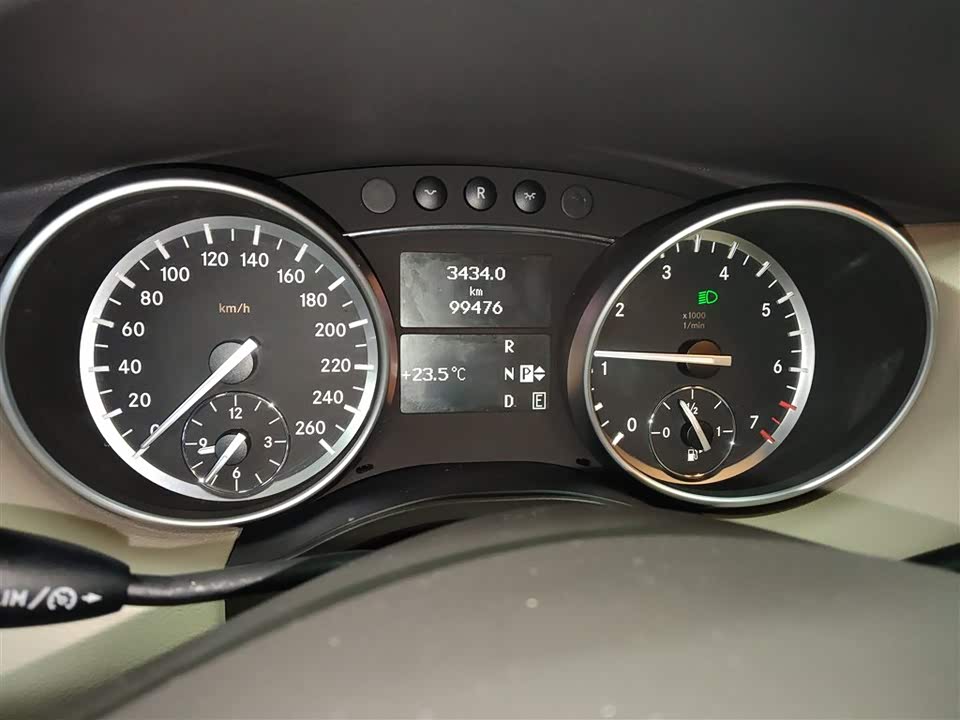 Mercedes-Benz R-class