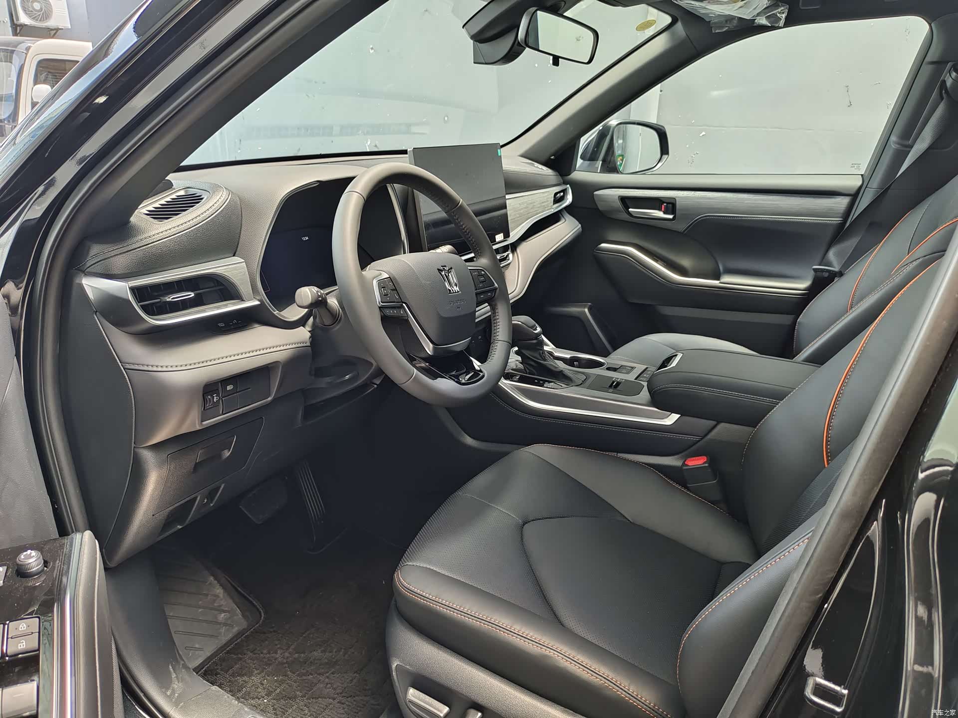 Toyota Crown, 2026 4