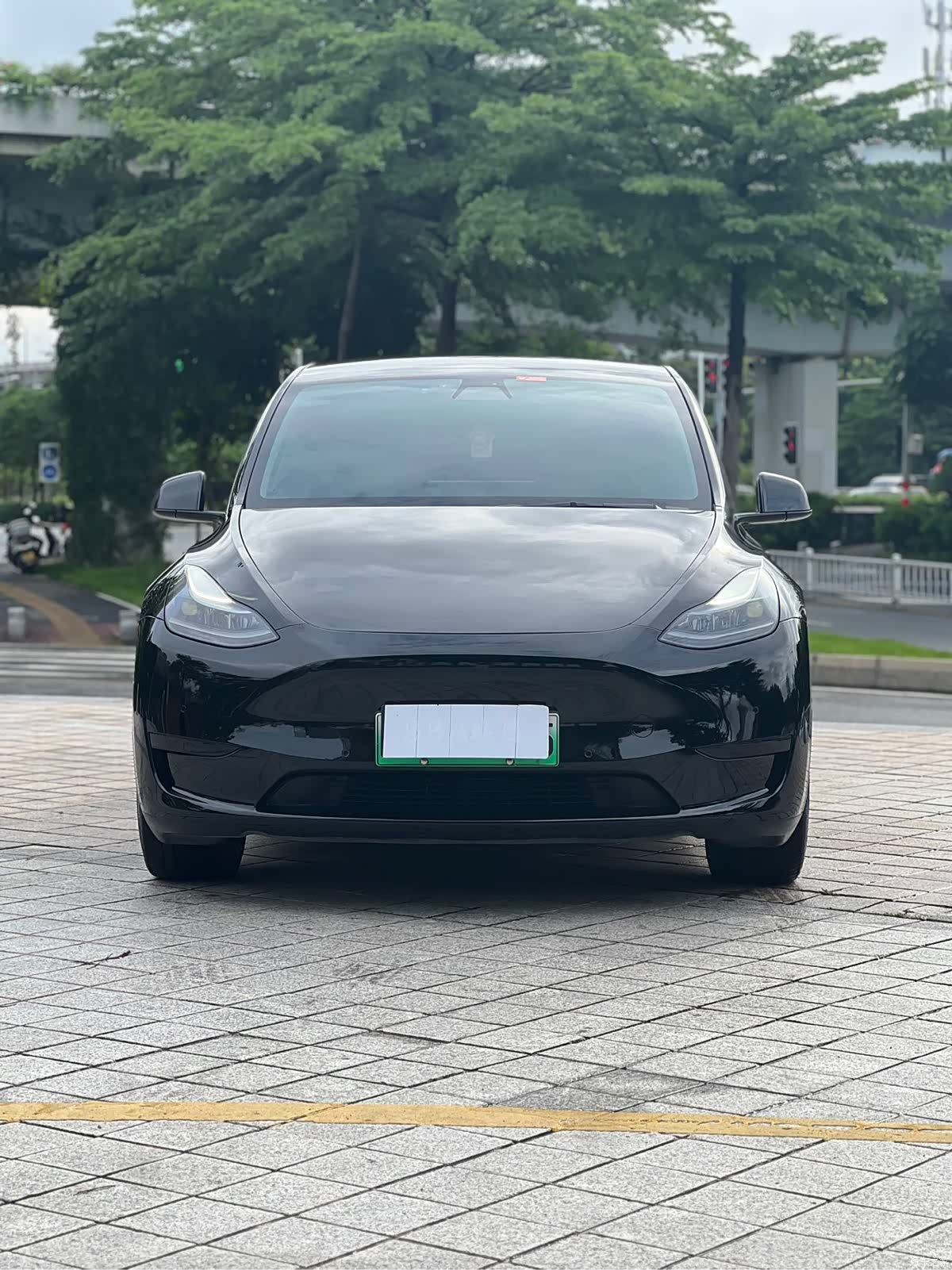 Tesla Model Y, 2022 13