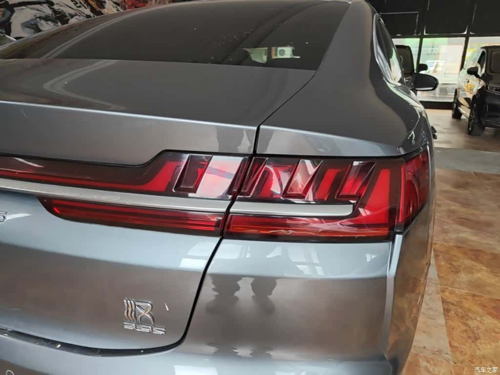 BYD Han, 2020 8