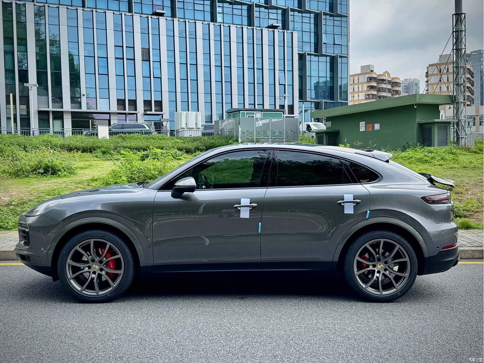 Porsche Cayenne, 2022 6