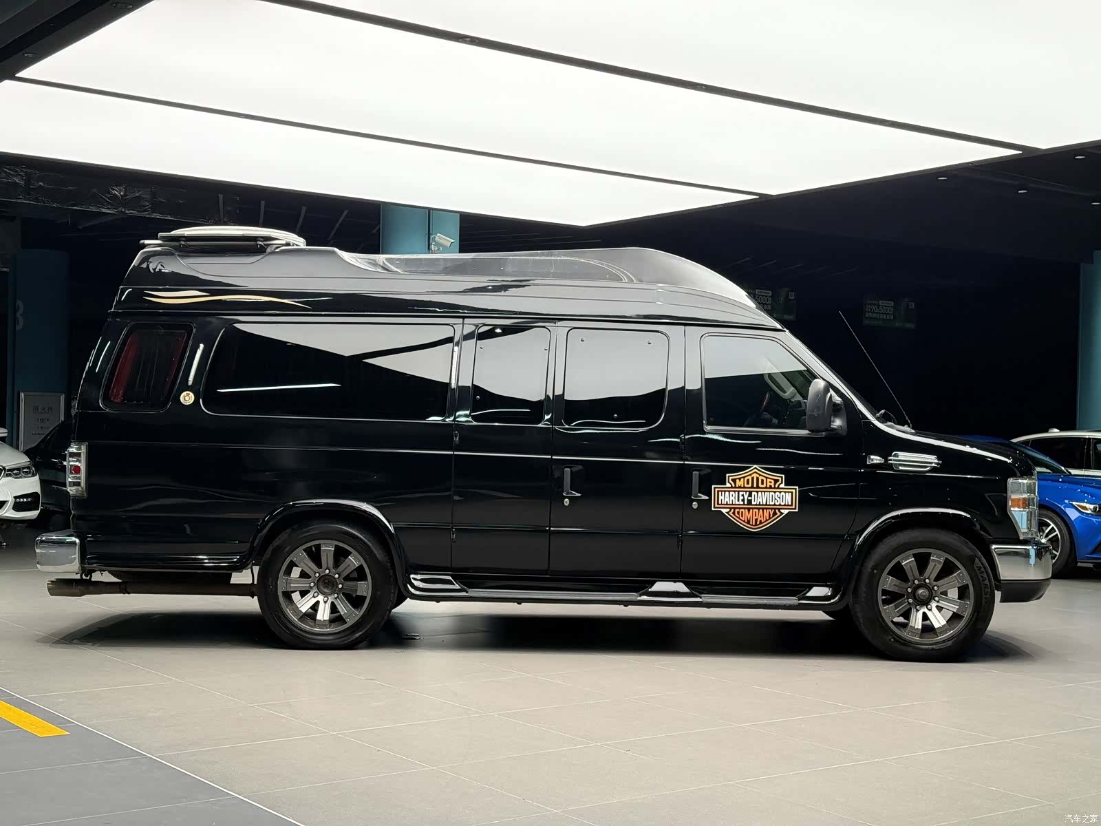 Ford E350, 2011 все фото