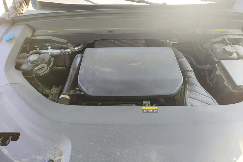 Li Auto L8, 2024 10
