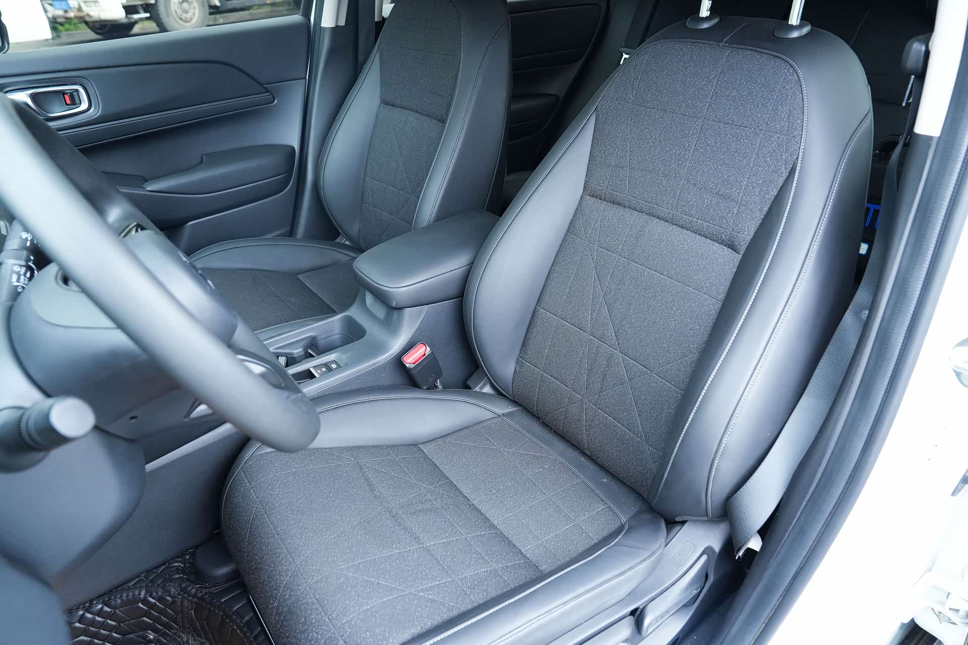 Honda Vezel, 2023 14