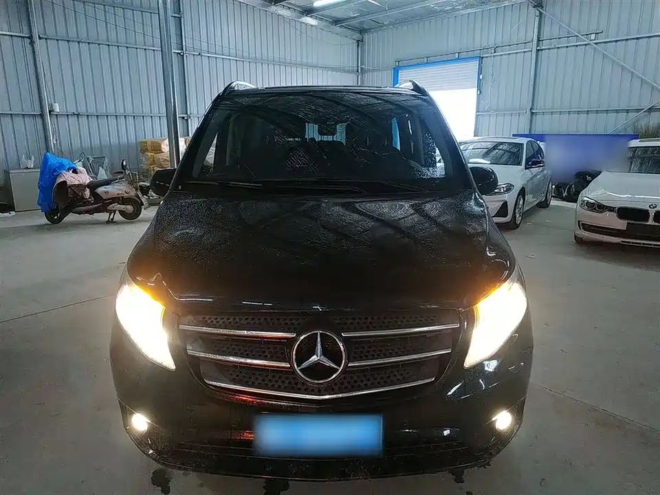 Mercedes-Benz Vito