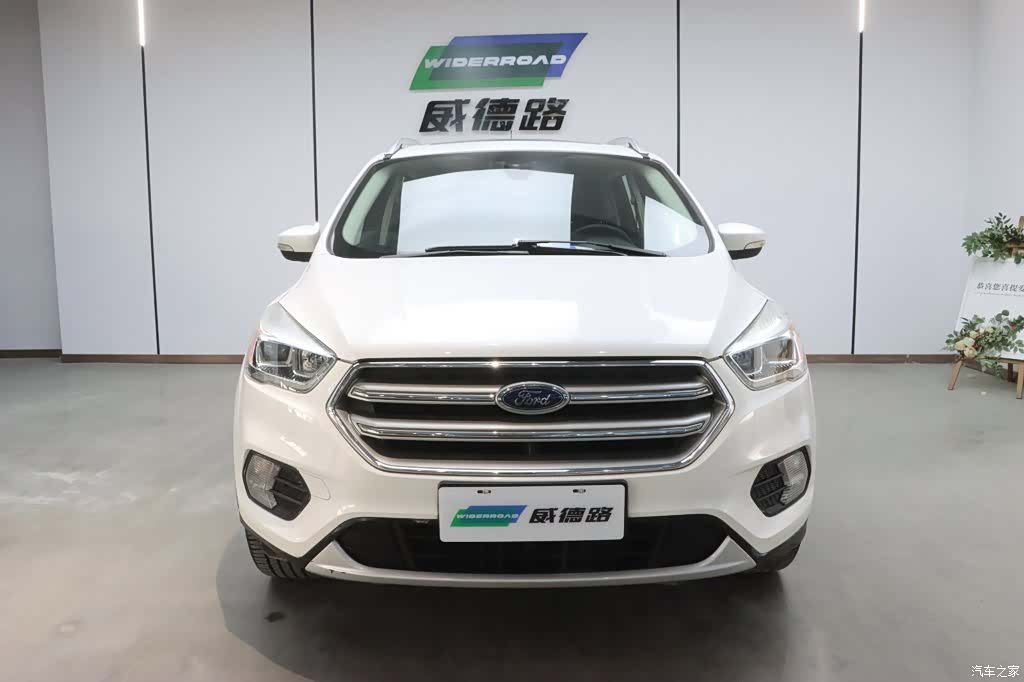 Ford Kuga, 2017 2