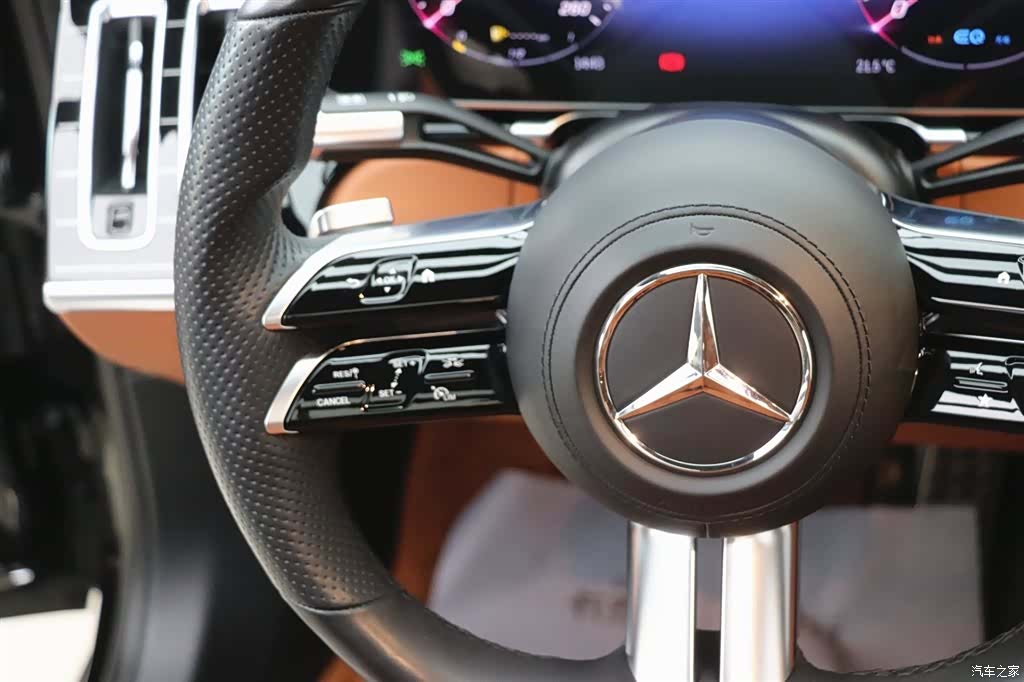 Mercedes-Benz S-Class, 2023 17