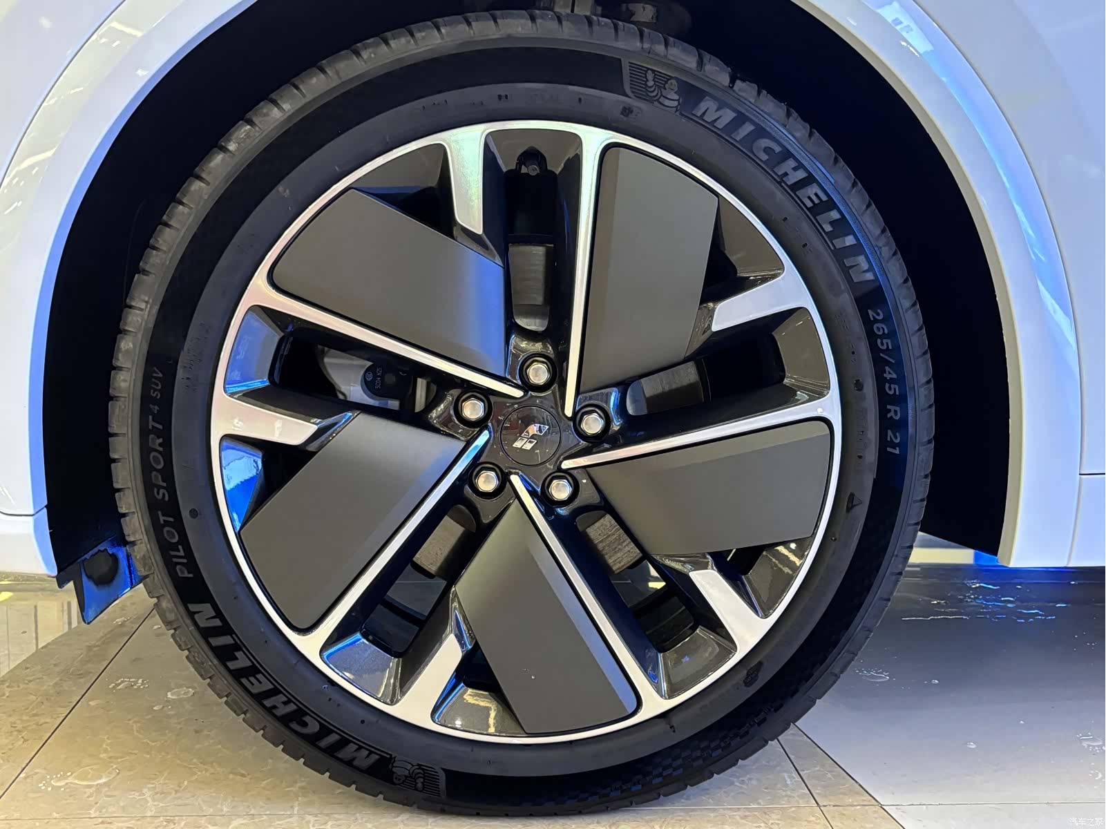 Li Auto L7, 2025 12