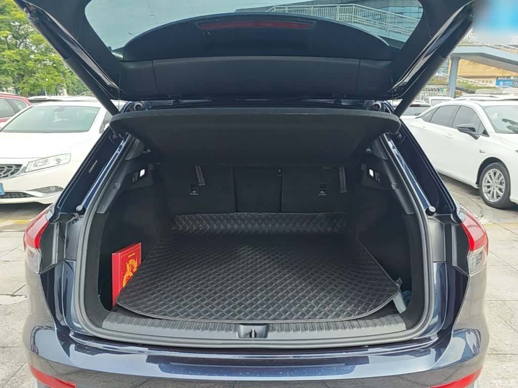 Audi Q4 e-tron, 2023 19