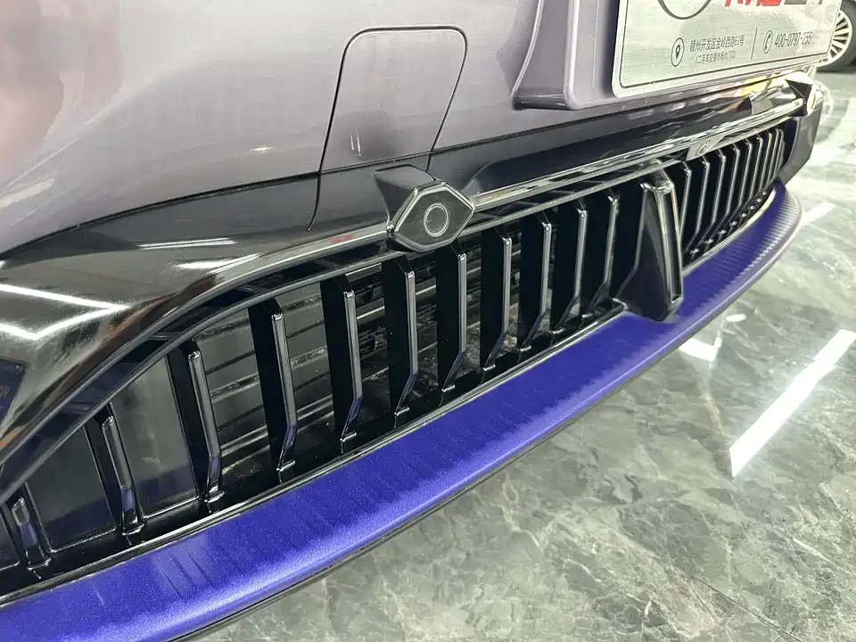 HiPhi Gao He HiPhi Y