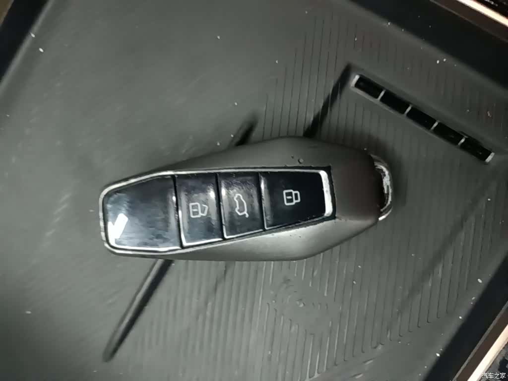 Chery iCAR, 2024 9