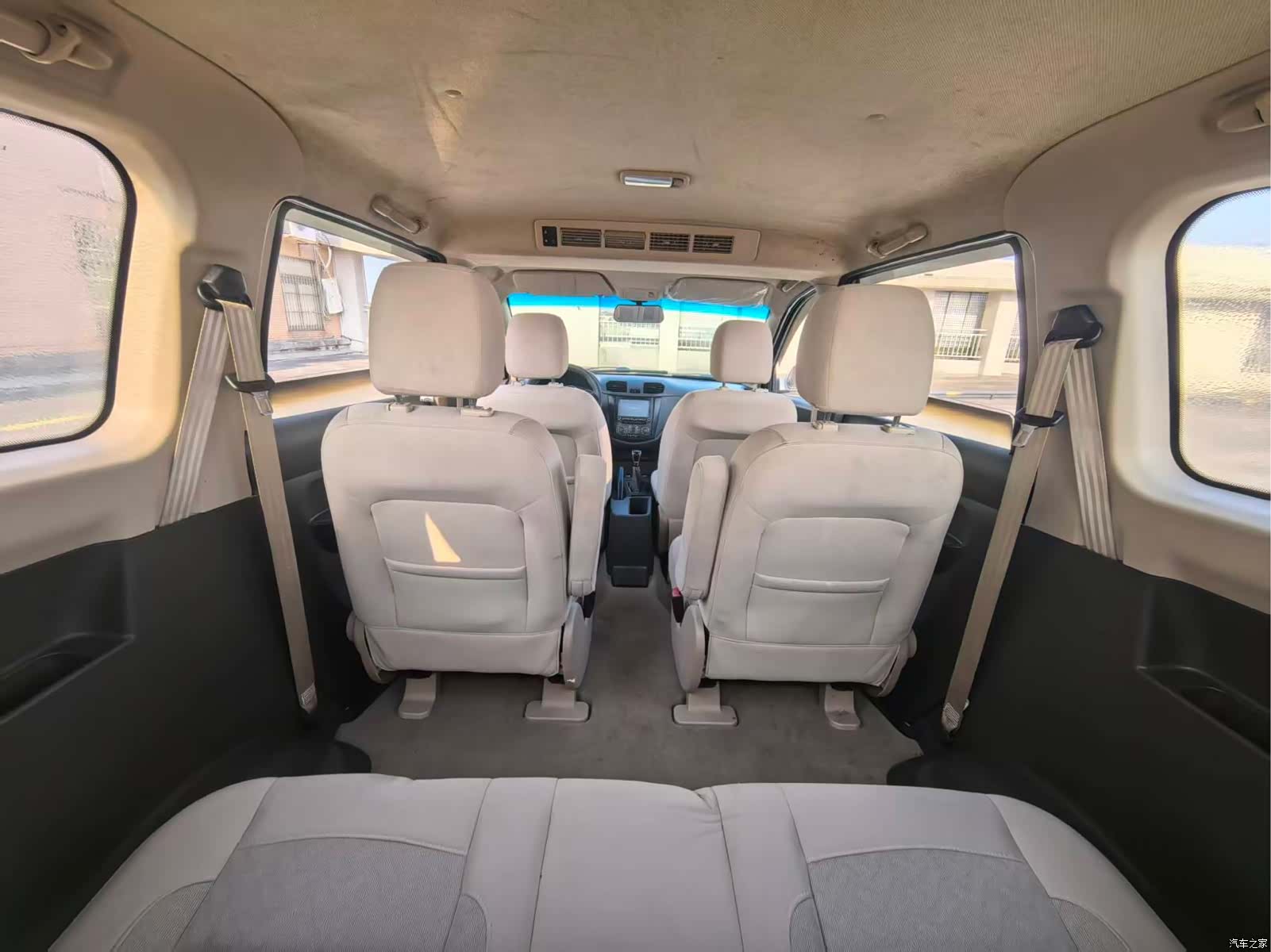 Wuling Hongguang, 2015 8