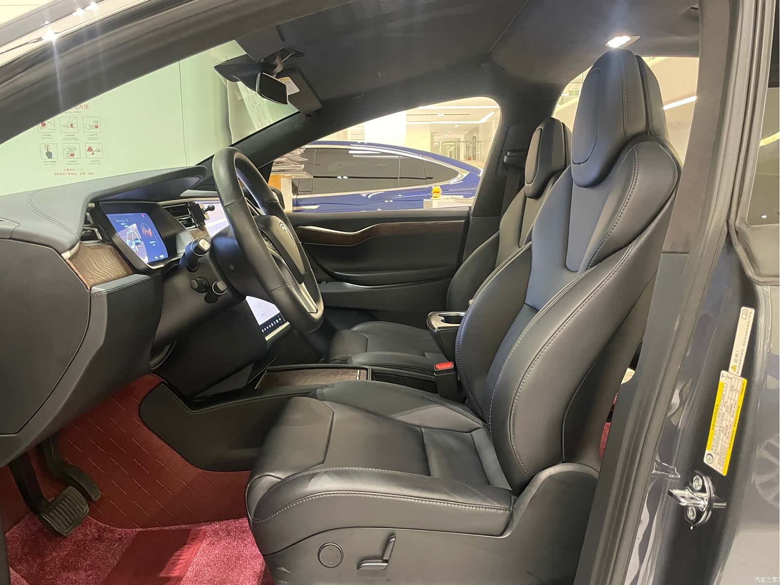 Tesla Model X, 2018 все фото