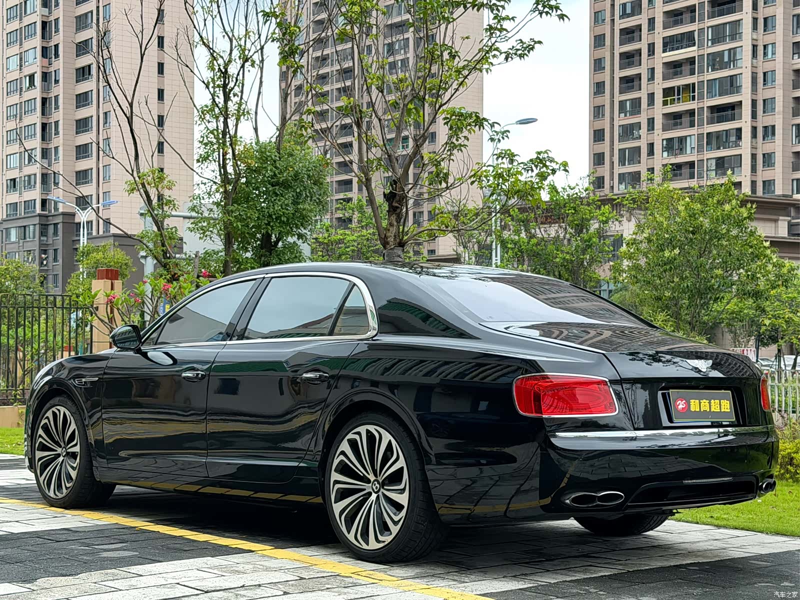 Bentley Flying Spur, 2016 все фото