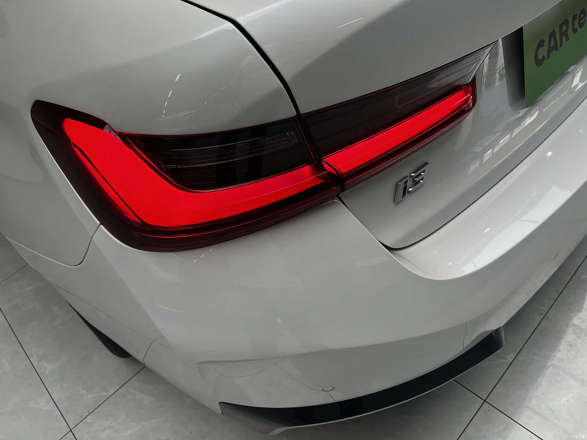 BMW i3, 2023 все фото