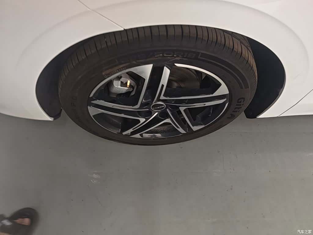 Roewe D7, 2025 23