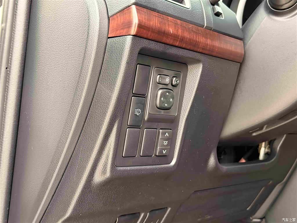 Toyota Prado, 2016 24