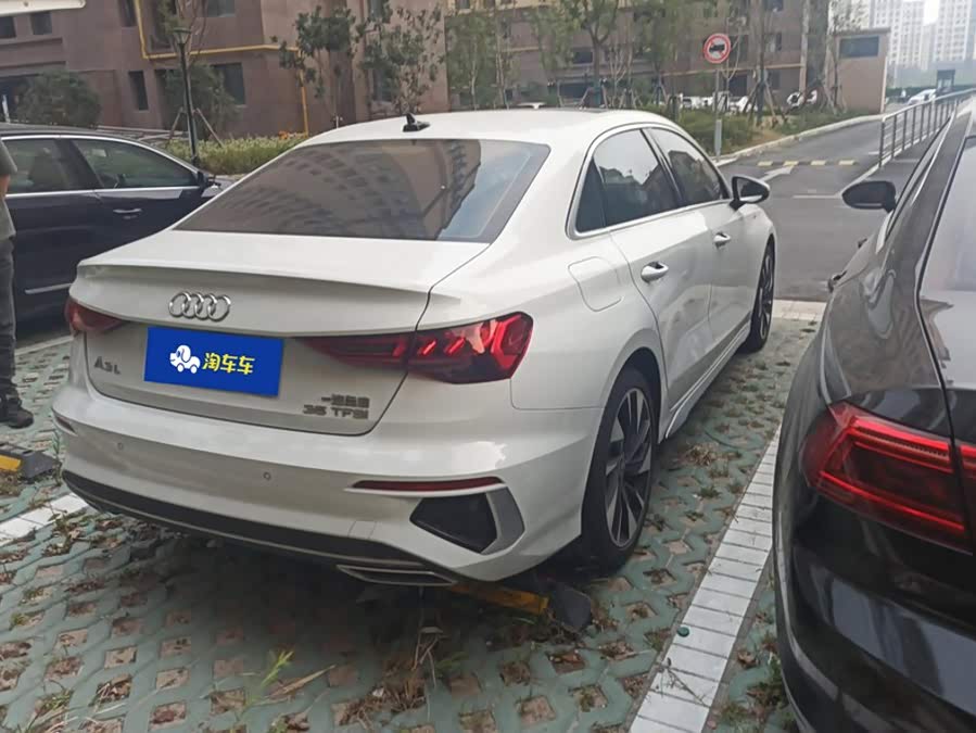 Audi A3 2022, фото 3