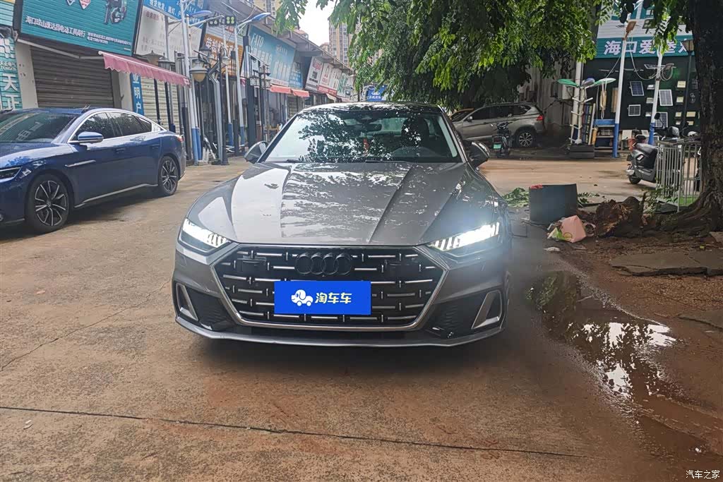 Audi A7L, 2023 1