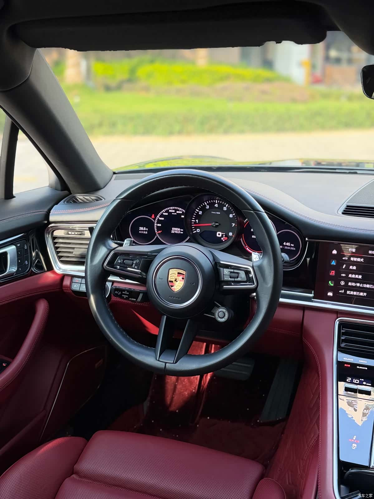 Porsche Panamera, 2022 7