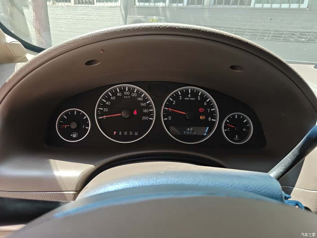 Buick GL8, 2015 4