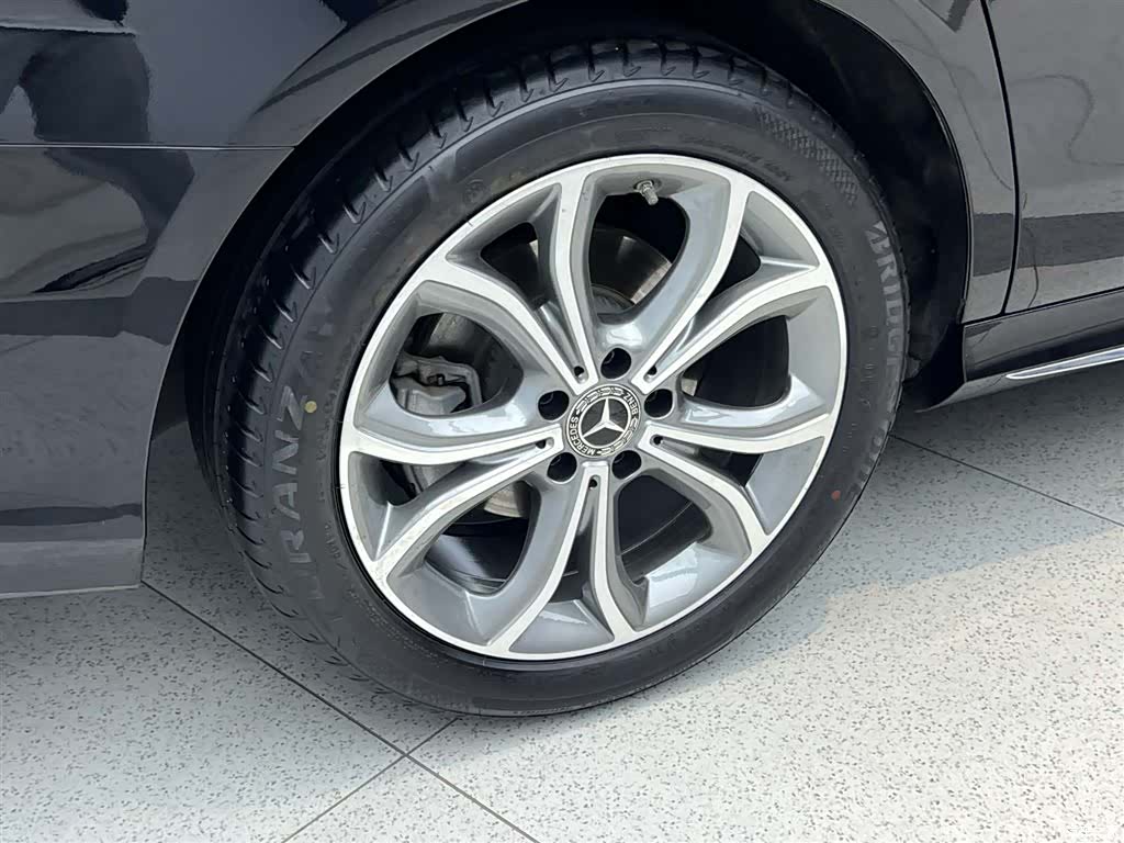 Mercedes-Benz E-Class, 2020 11