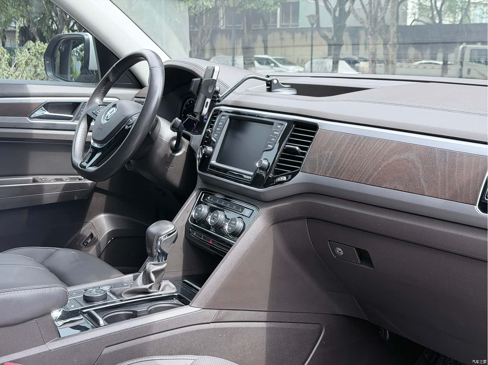 Volkswagen Teramont, 2017 12