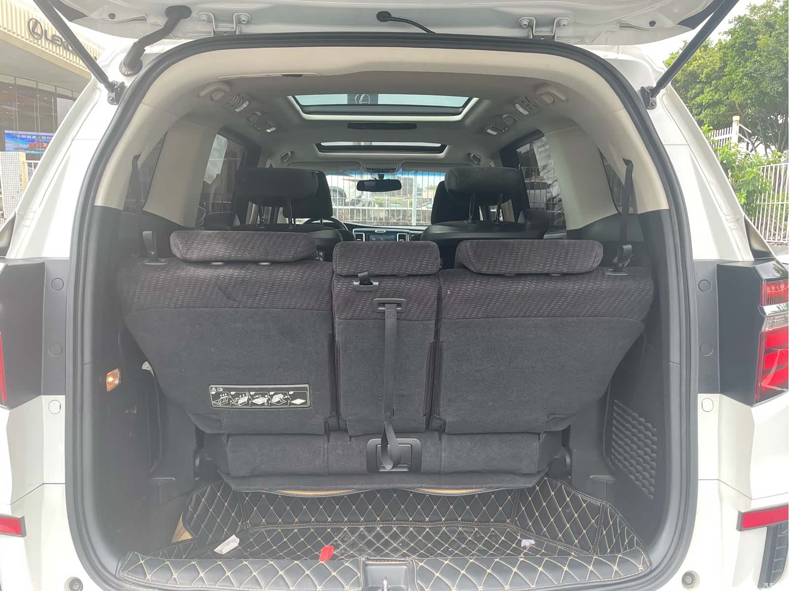 Honda Elysion, 2019 14