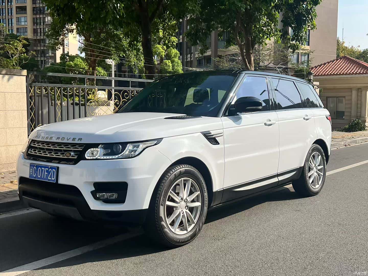 Land Rover Range Rover, 2016 1
