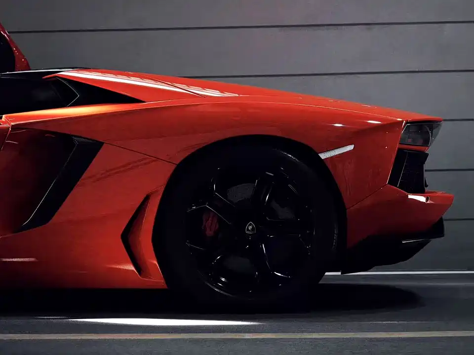Lamborghini Aventador