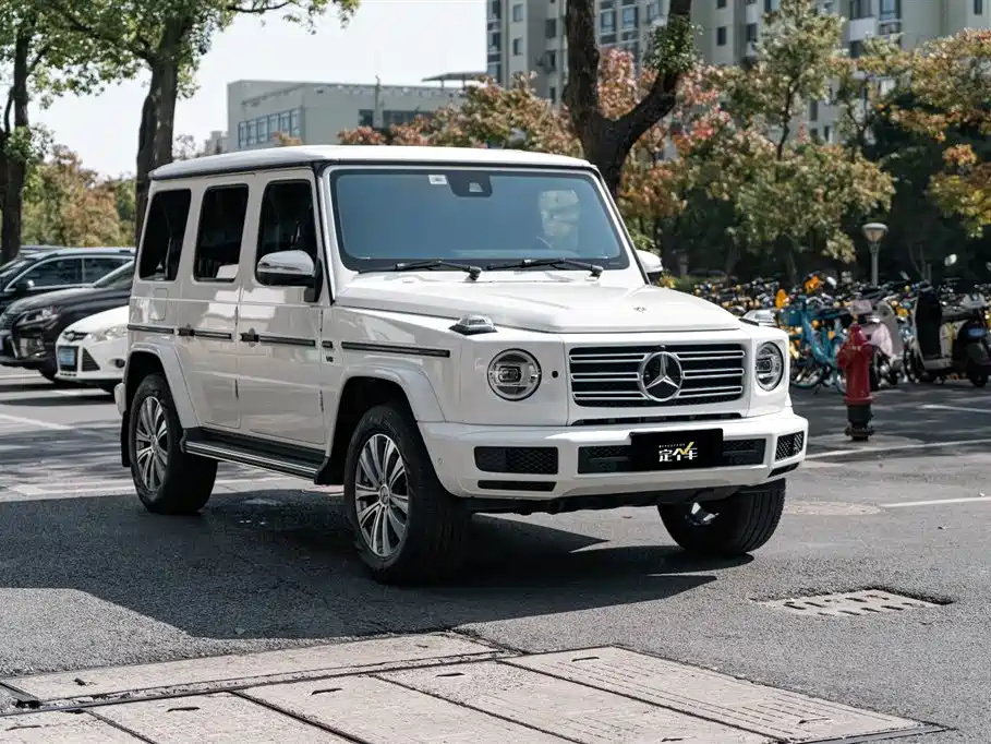 Mercedes-Benz G-class