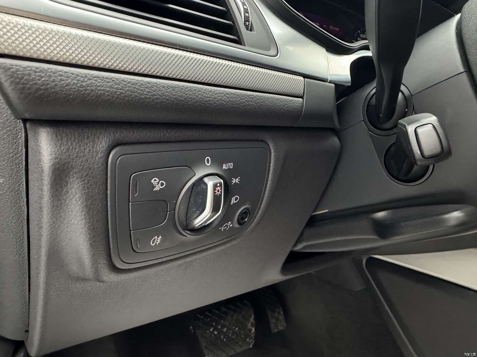Audi A6L, 2018 15
