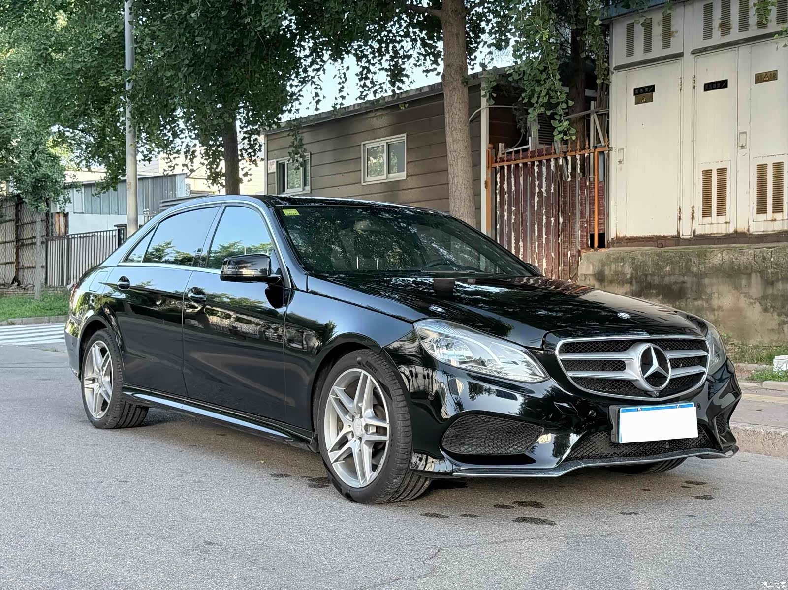 Mercedes-Benz E-Class, 2015 3