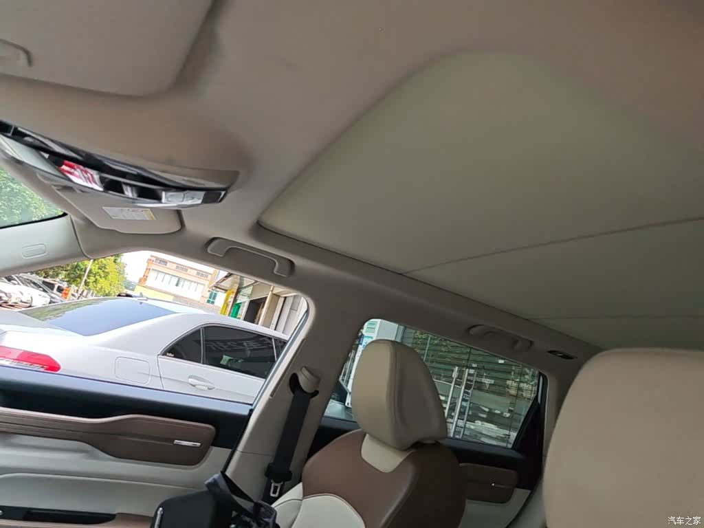 Geely Icon, 2022 18