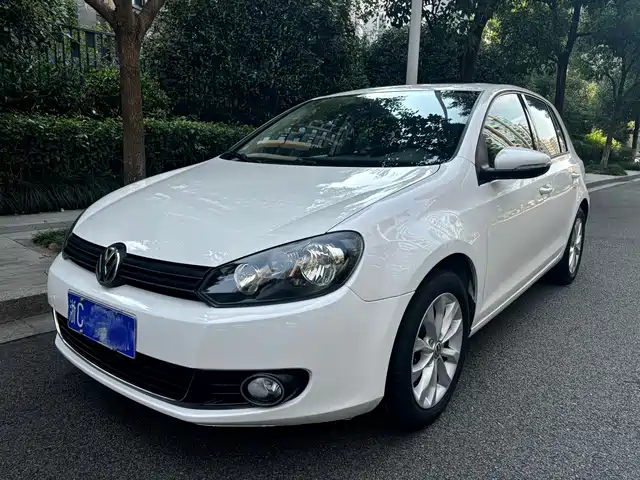 Volkswagen Golf 2014 — купить из Китая под заказ