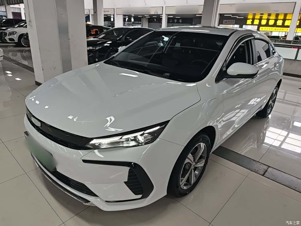 Geely Emgrand, 2023 1