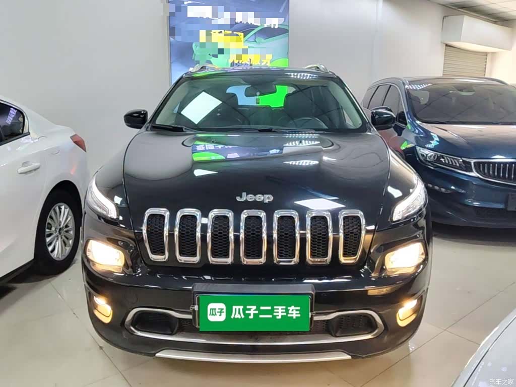 Jeep Cherokee, 2017 3