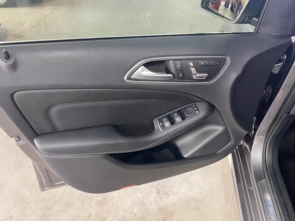 Mercedes-Benz Class B