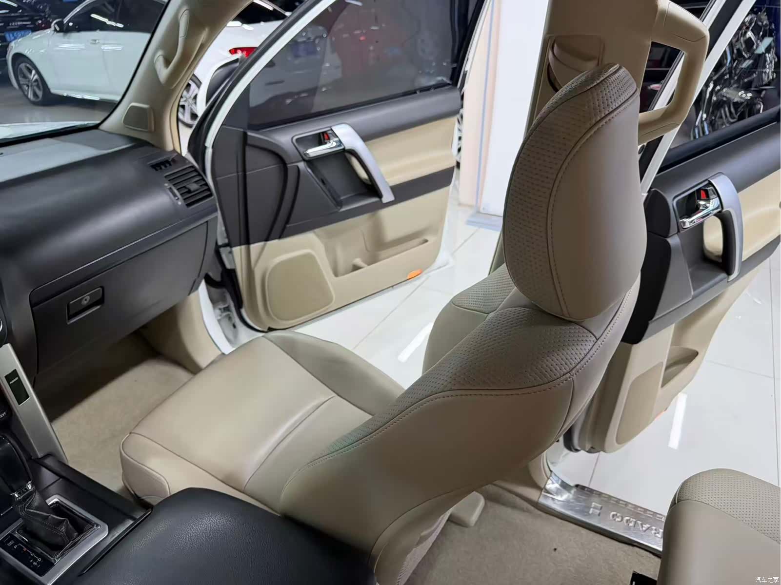 Toyota Prado, 2013 12