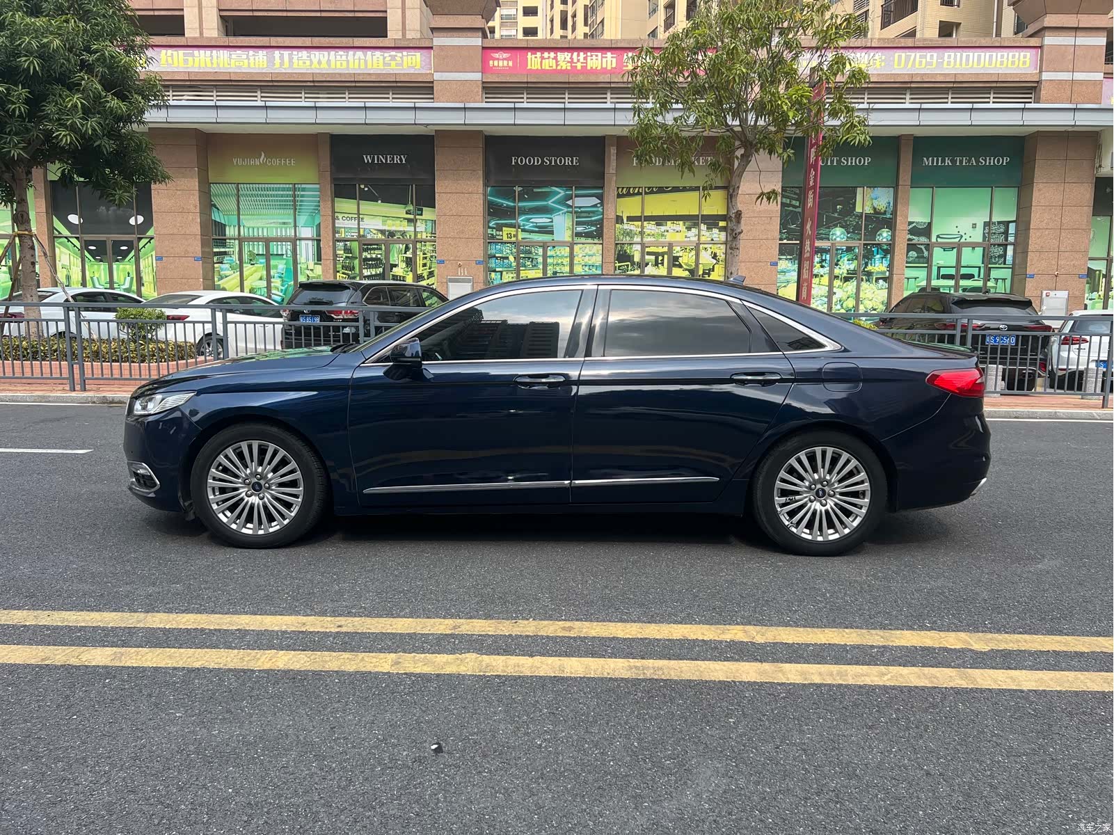 Ford Taurus, 2018 7